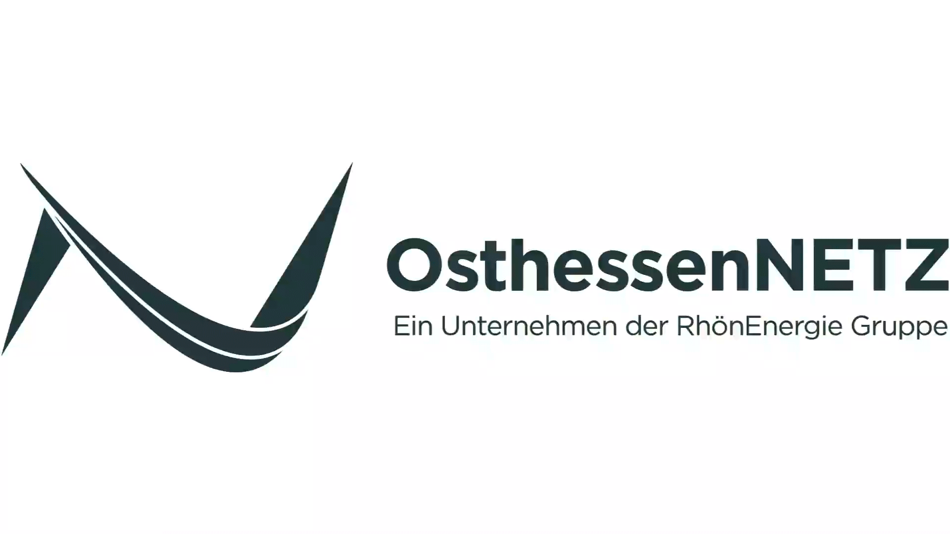 Logo mit stilisiertem Netzsymbol links und Schriftzug „OsthessenNETZ – Ein Unternehmen der RhönEnergie Gruppe“.